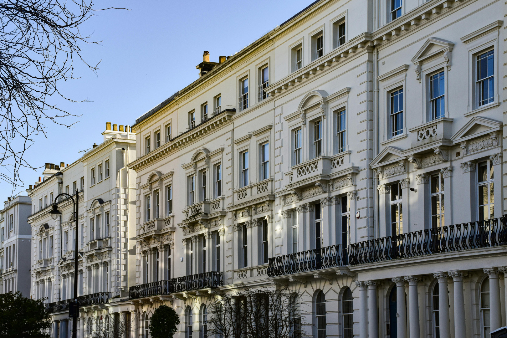 TO RENT - STUNNING REGENCY BUILDING
